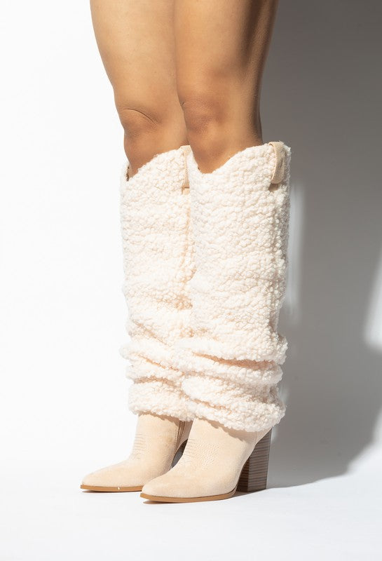 Simpson Tall Sherpa Boot in Ivory